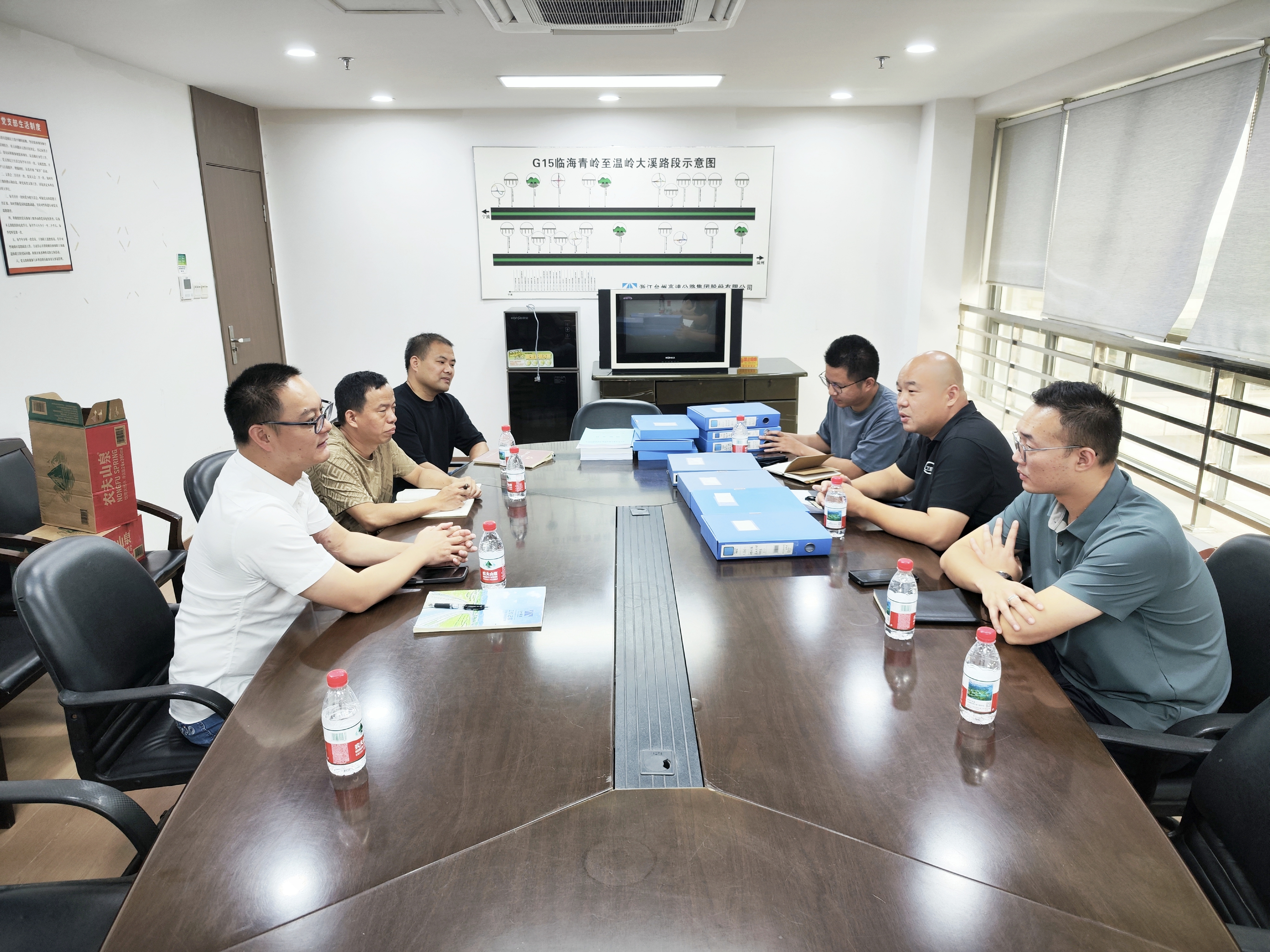 1753321540602697.jpg dff718eae0ab97df2a7615e6855142b.jpg